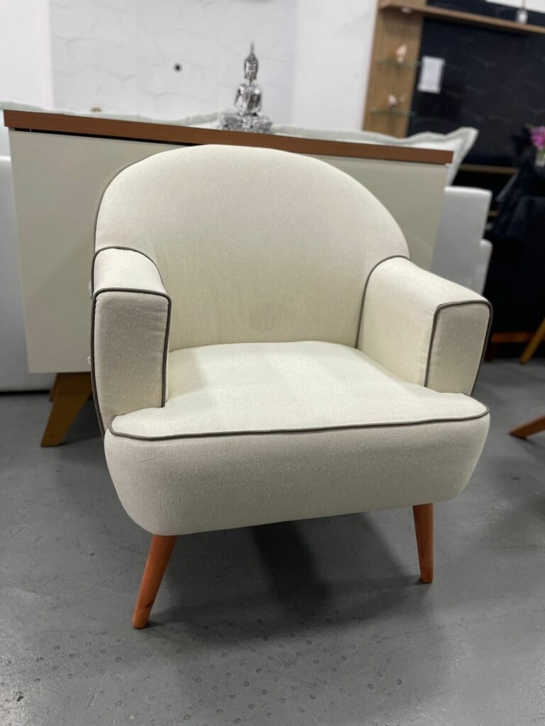 Poltrona-Adria-BegeA-768×1024