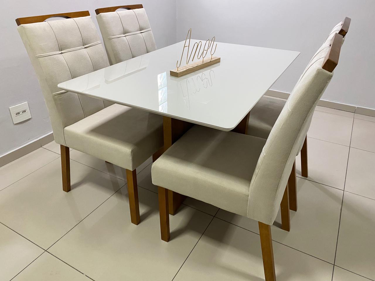 Mesa De Jantar Em Madeira Camile 120 80 Vidro OffWhite 4 Cadeiras mesa-de-jantar-em-madeira-camile-120-80-vidro-offwhite-4-cadeiras