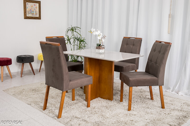 Conjunto Mesa com Vidro Pés Madeira Maciça 6 Cadeiras Madeira